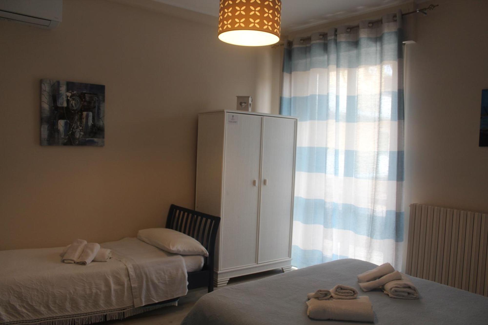 Donna Melina Bed & Breakfast Mileto Bagian luar foto