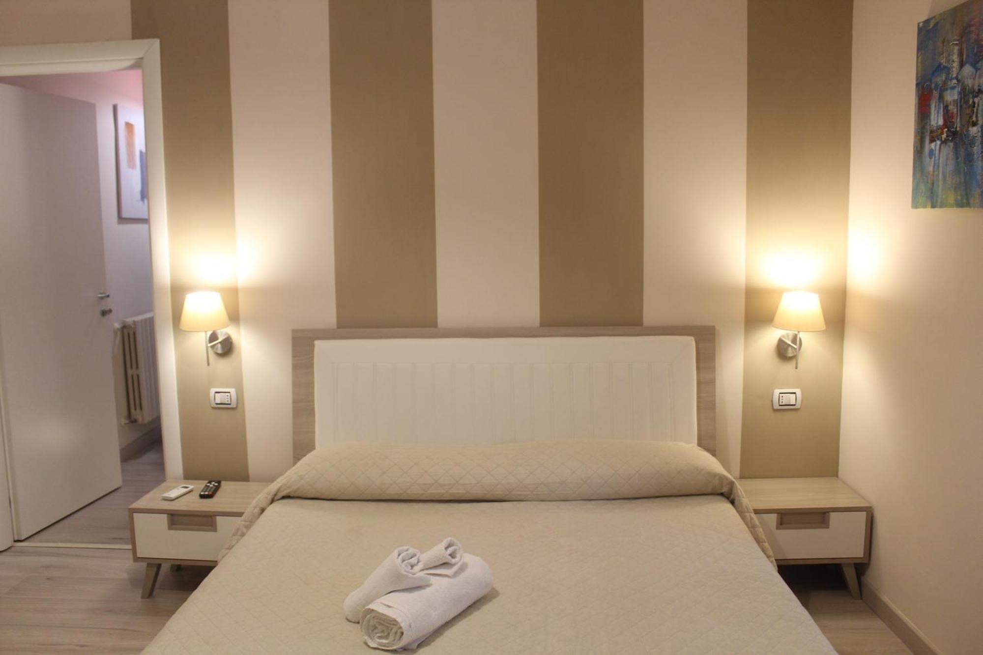Donna Melina Bed & Breakfast Mileto Bagian luar foto