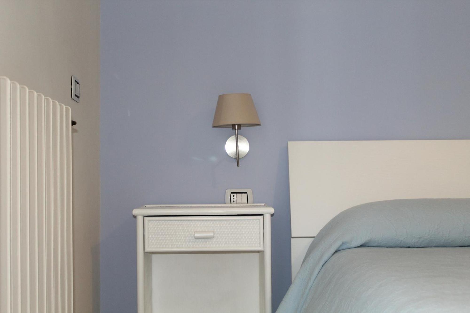 Donna Melina Bed & Breakfast Mileto Bagian luar foto